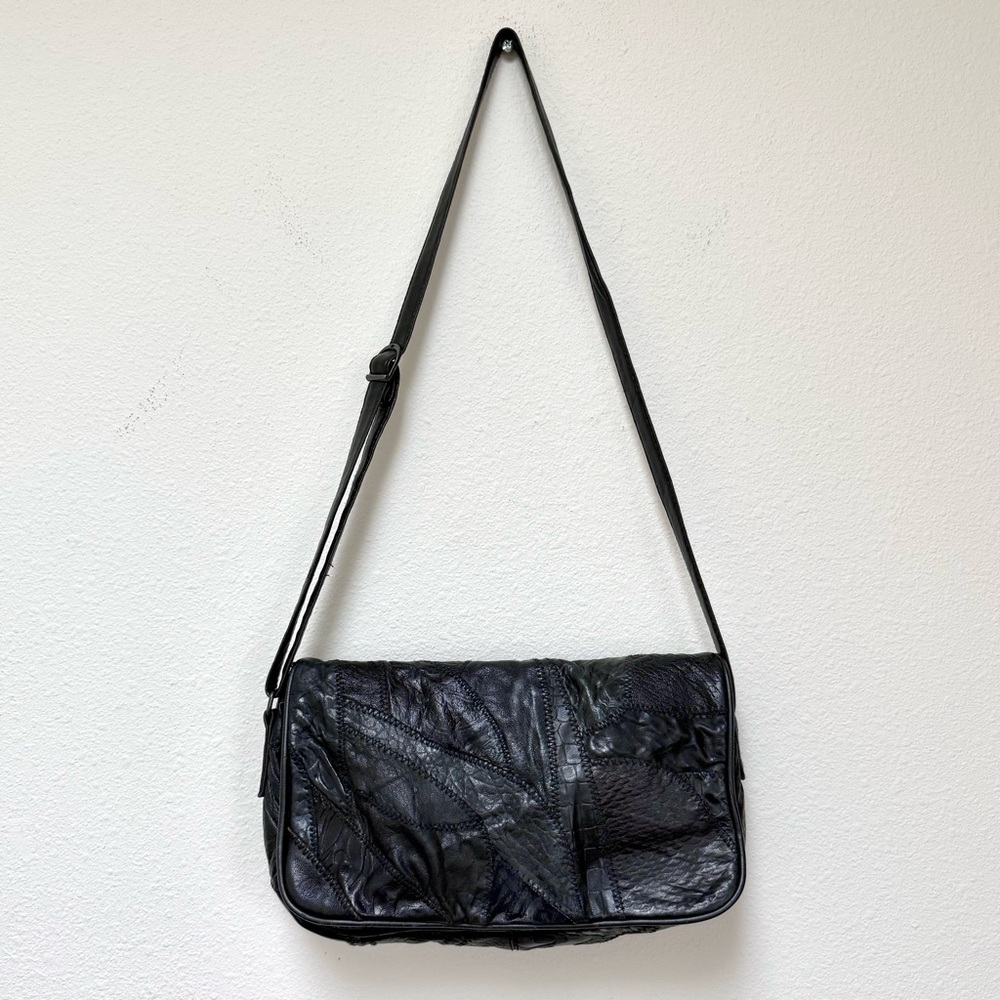 Vintage Black Leather Patchwork Shoulder Bag 90s … - image 2